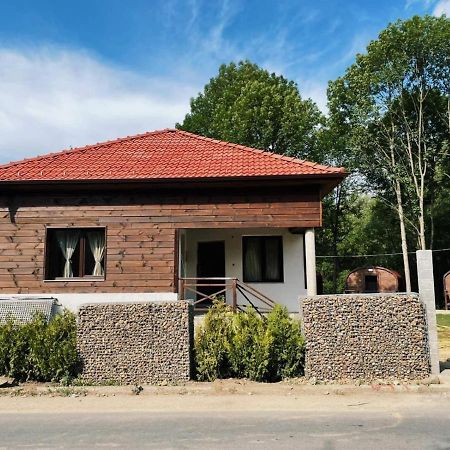 Карамановите Къщи Apriltsi  Ngoại thất bức ảnh